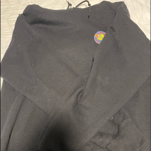 The Magic School Bus hoodie. - Picture 4 of 4